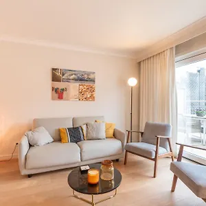 Modern With Large Terrace Close To The Sea Ostende